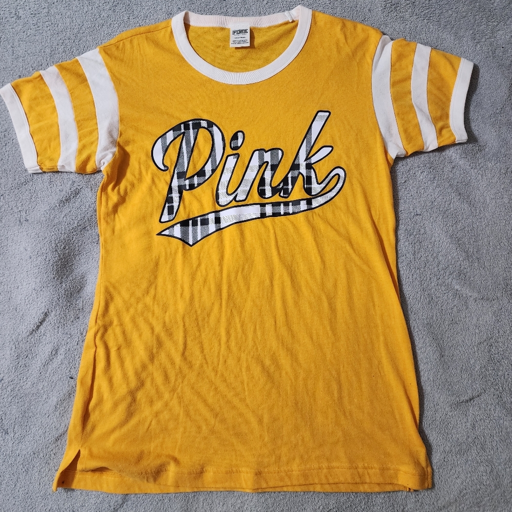 PINK Victoria's Secret sm shirt